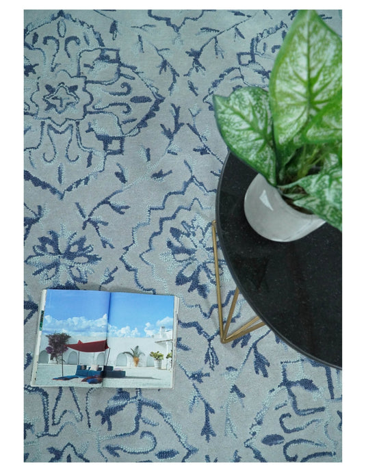 Hand Tufted Damask Pattern Blue And Gray Wool Rug 5x8 ft Ideal for Living, Bedroom And Dining Rooms