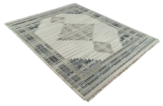 Traditional Ivory, Charcoal and Gray Hand knotted 8x10 ft wool Area Rug
