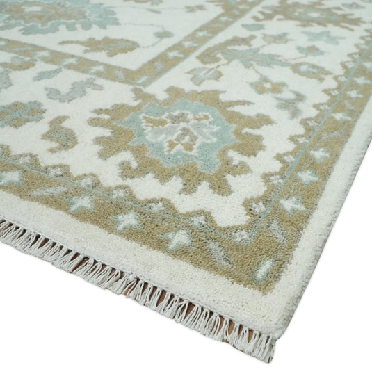 Traditional Persian Oushak Hand knotted Ivory, Beige and Aqua 8x10 wool Area Rug