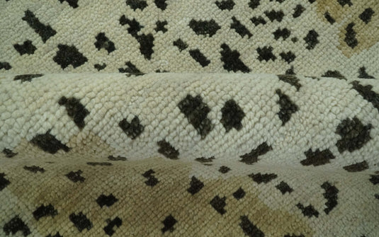 Leopard Print Ivory, Olive And Charcoal Hand Knotted 8x10 ft Wool Rug Ideal for Living, Bedroom And Dining Rooms