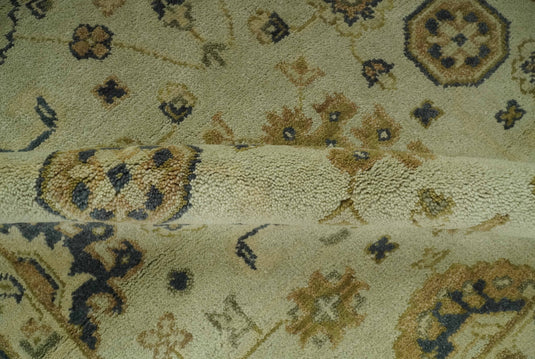 Hand Knotted Cream, Beige And Charcoal Traditional Wool Rug 6x9 ft Ideal for Living, Bedroom And Dining Rooms | CP239469