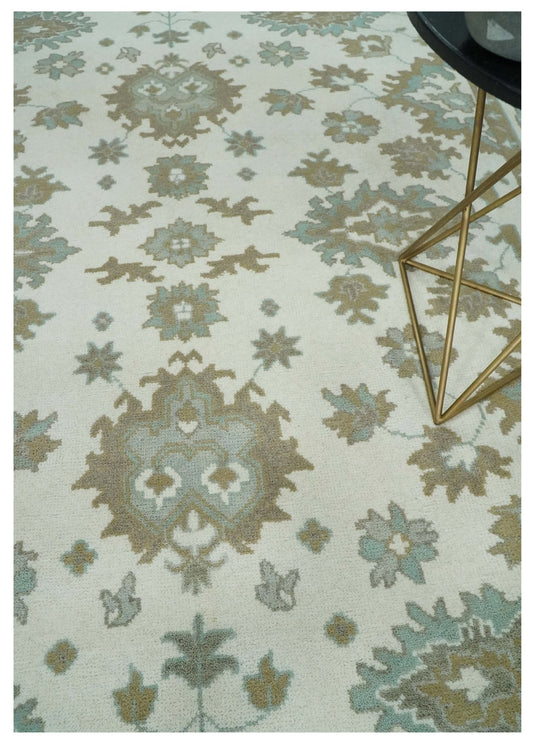 Traditional Persian Oushak Hand knotted Ivory, Beige and Aqua 8x10 wool Area Rug