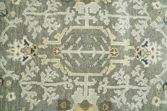 Hand knotted Antique Grey and Ivory Traditional wool area rug | CP976810