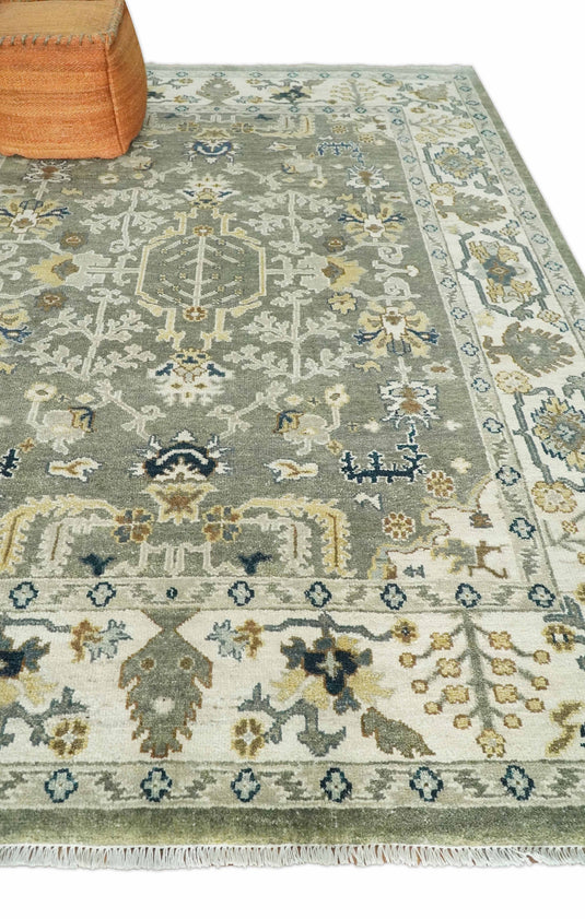 Hand knotted Antique Grey and Ivory Traditional wool area rug | CP976810