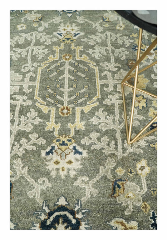 Hand knotted Antique Grey and Ivory Traditional wool area rug | CP976810