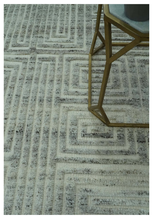 Modern Maze Pattern Gray And White Hand Knotted 5x8 ft Bedroom, Living Room Rug Wool Area Rug