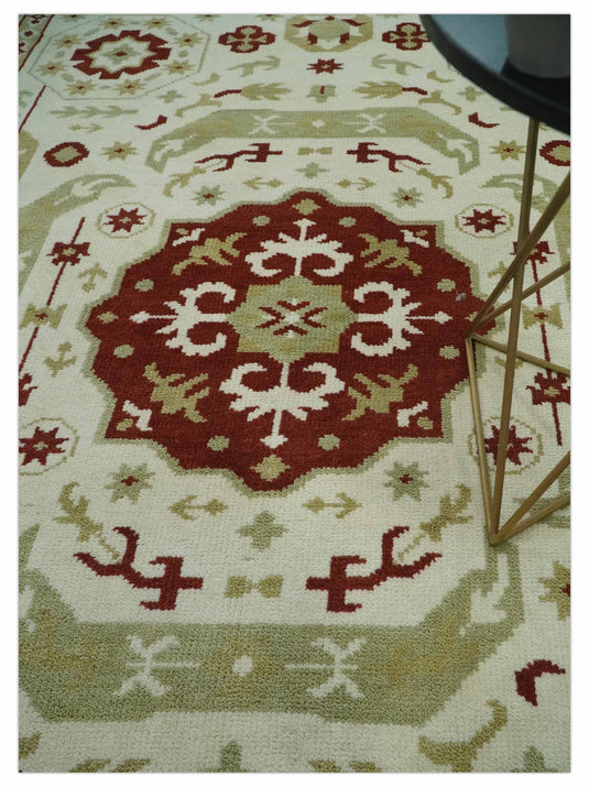 Ivory, Beige And Maroon Traditional Medallion Mamluk Hand Knotted 6x9 ft wool Area Rug