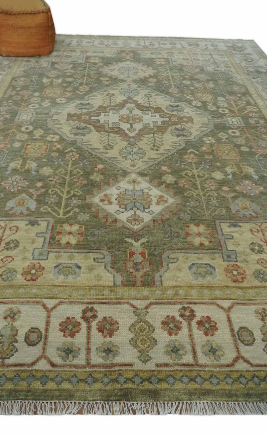 Traditional Hand knotted Ivory, Green and Beige Multi Size Traditional Heriz Serapi wool area rug