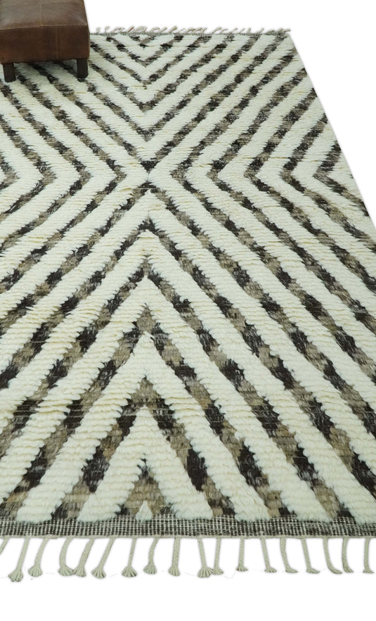 Chevron Ivory, Brown And Charcoal Hand Knotted 5x8 ft Bedroom, Living Room Rug Wool Area Rug