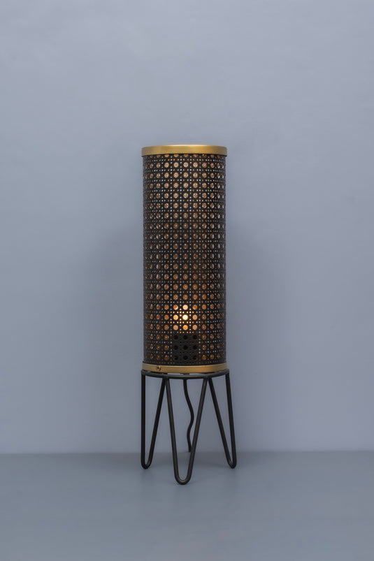 Black And Gold Rattan Pattern Metal Table Lamp