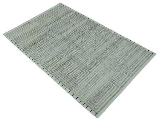 Modern Maze Pattern Gray And White Hand Knotted 5x8 ft Bedroom, Living Room Rug Wool Area Rug