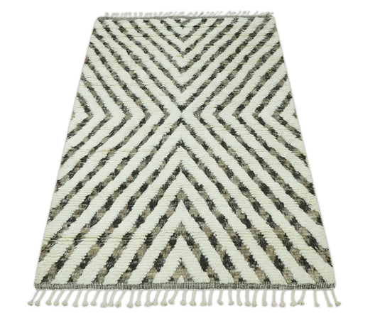 Chevron Ivory, Brown And Charcoal Hand Knotted 5x8 ft Bedroom, Living Room Rug Wool Area Rug