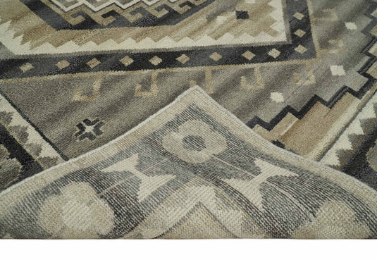 Traditional Medallion pattern Ivory, Beige, Charcoal and Brownish Gray Hand knotted 8x10 ft wool Area Rug