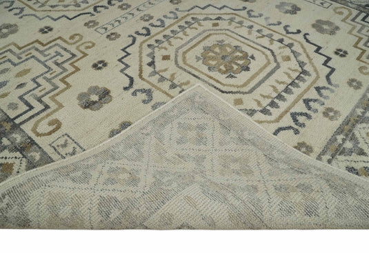 Traditional Medallion pattern Ivory, Gray and Charcoal Hand knotted 8x10 ft wool Area Rug