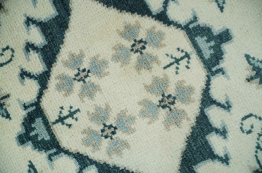 Traditional Pattern Ivory, Blue and Dark Teal Hand Knotted 8x10 ft wool Area Rug