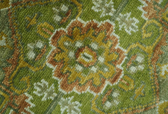 Green, Gold And Silver Hand Knotted Traditional Heriz Wool Rug 8x10 ft Ideal for Living, Bedroom And Dining Rooms