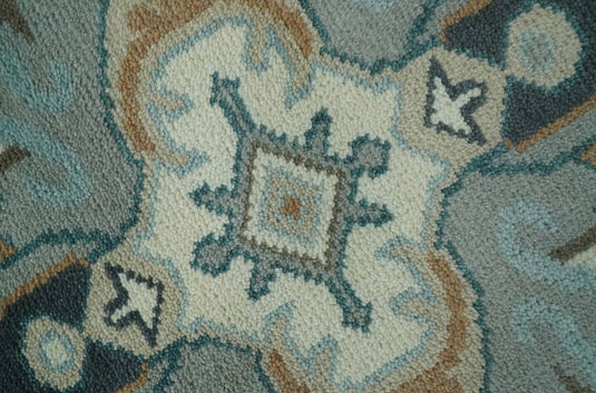 Traditional Heriz Gray, Beige And Ivory Hand Knotted 7x9 And 8x10 ft wool Area Rug