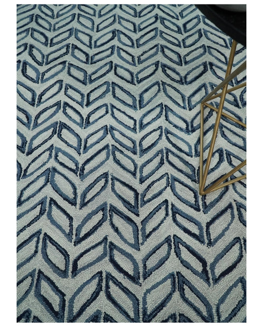 Contemporary Chevron Silver And Blue Hand Tufted 5x8 And 8x10 ft Wool Area Rug