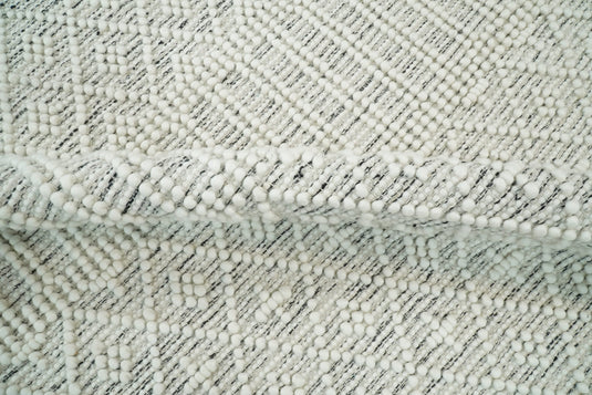 4x6 , 5x8 and 8X10 Ivory Grey Handwoven Rug