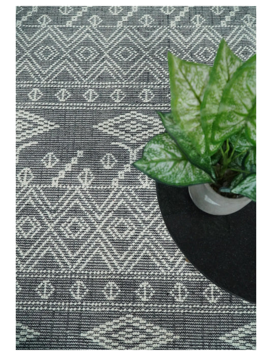 5x8 Hand woven tribal Woolen Chunky and Soft White and Black Wool Area Rug, Living room, kids room, bedroom and dinning rug | MA18