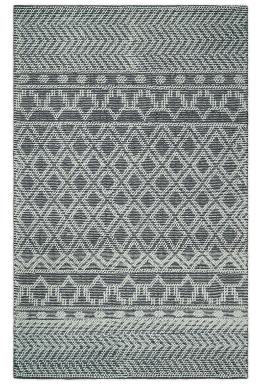 Hand woven 5X8 tribal Woolen Chunky and Soft White and Black Wool Area Rug, Living Room, Bedroom and Dinning Rug | MA20