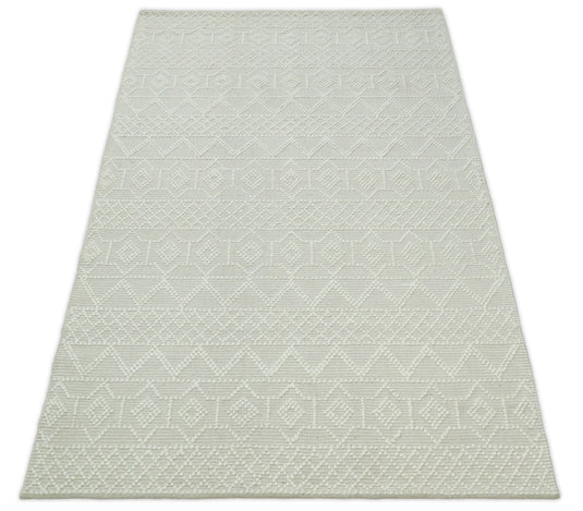 Hand woven 5X8 tribal Woolen Chunky and Soft White and Beige Wool Area Rug, Kids, Living room, bedroom and dinning rug | TRDMA17