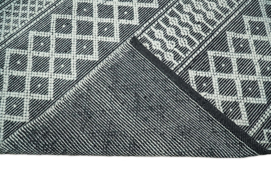 Hand woven 5X8 tribal Woolen Chunky and Soft White and Black Wool Area Rug, Boho Kids, Living room, Dinning Room and Bedroom rug | MA22