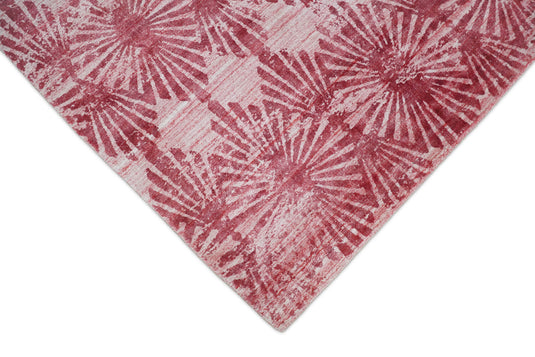 Accent Modern Blended Wool and Bamboo Silk Area Rug, Red and Pink, 5x8 | QT0758