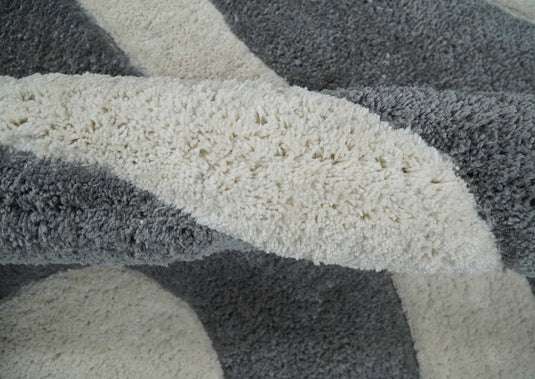Hand Woven Soft grey and White Plush  3x5, 4x6 and 5x7 Shaggy Area Rug | SHAG6