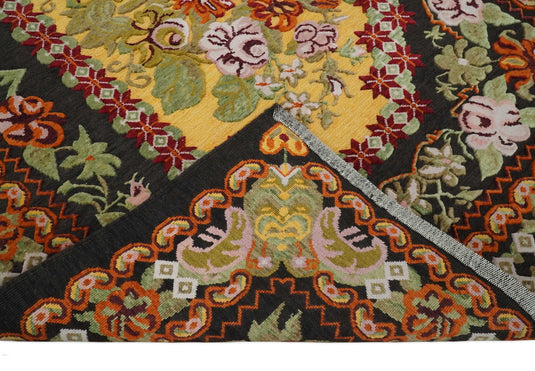 Flatwoven Soumak Black with multicolored Floral design Wool area rug, 5x7 |KNT39