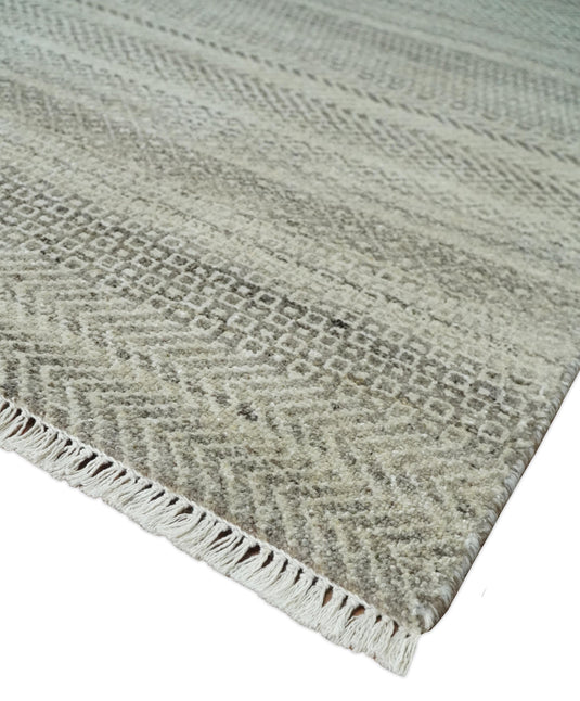 8x10 Hand Knotted Beige, Ivory and Charcoal Trellis Scandinavian Rug Made with Fine Wool |CP947810