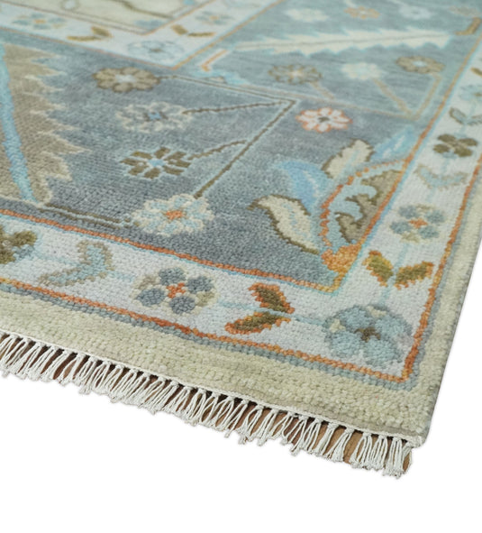 Traditional Hand Knotted 10x14 Ivory and Grey Antique Persian Serapi Wool Rug | CP9531014