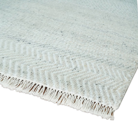 8x10 Hand Knotted Silver, Ivory and Grey Trellis Scandinavian Rug Made with Fine Wool |CP955810