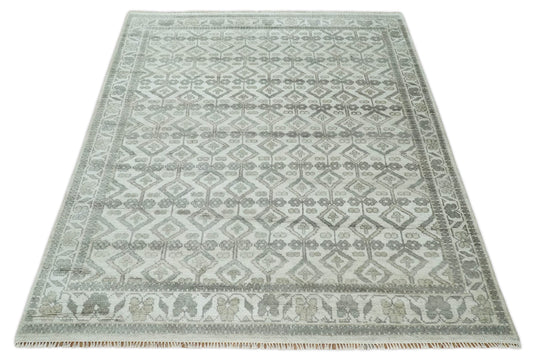 Hand Knotted Ivory and Silver Vintage Oriental design Wool Area Rug | CP1120810